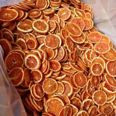 Trái cam lát mỏng sấy khô